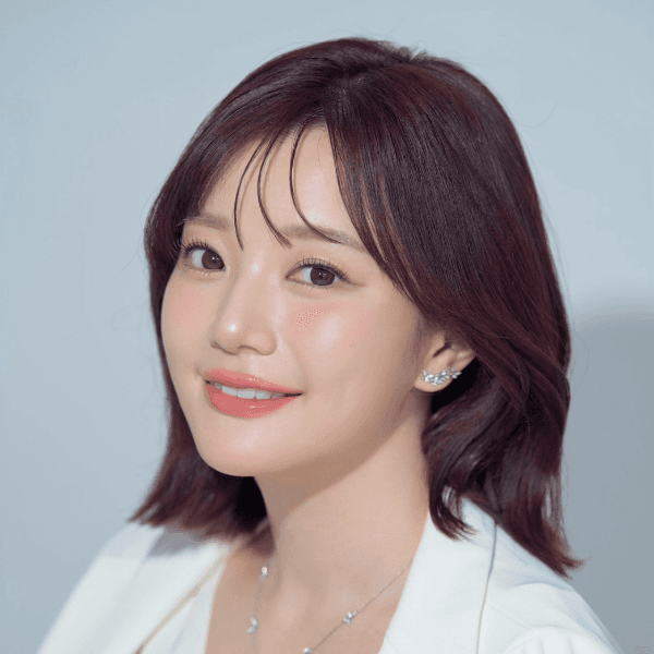 橋本 詩音 先生